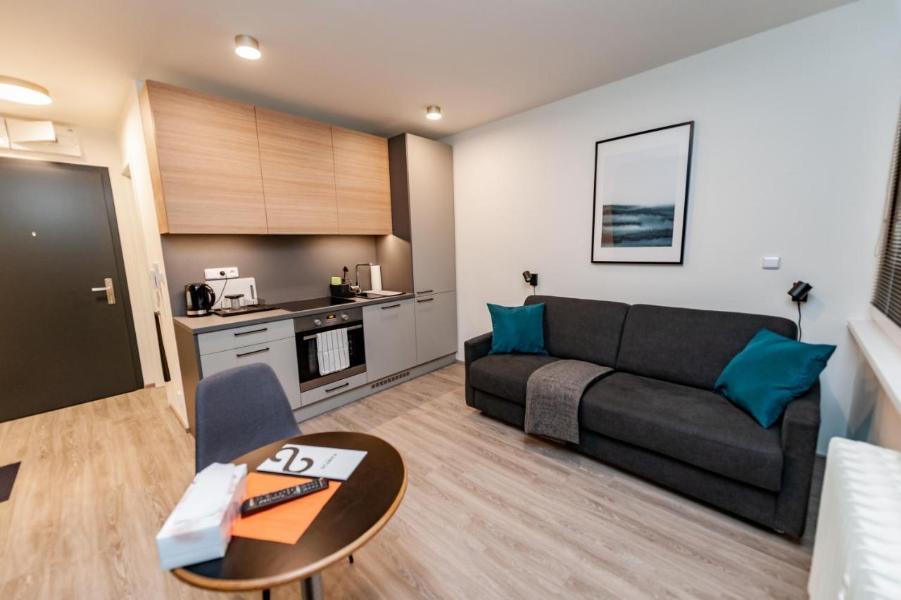 Apartments 4U: Kampus Upstairs Hradec Králové Екстериор снимка