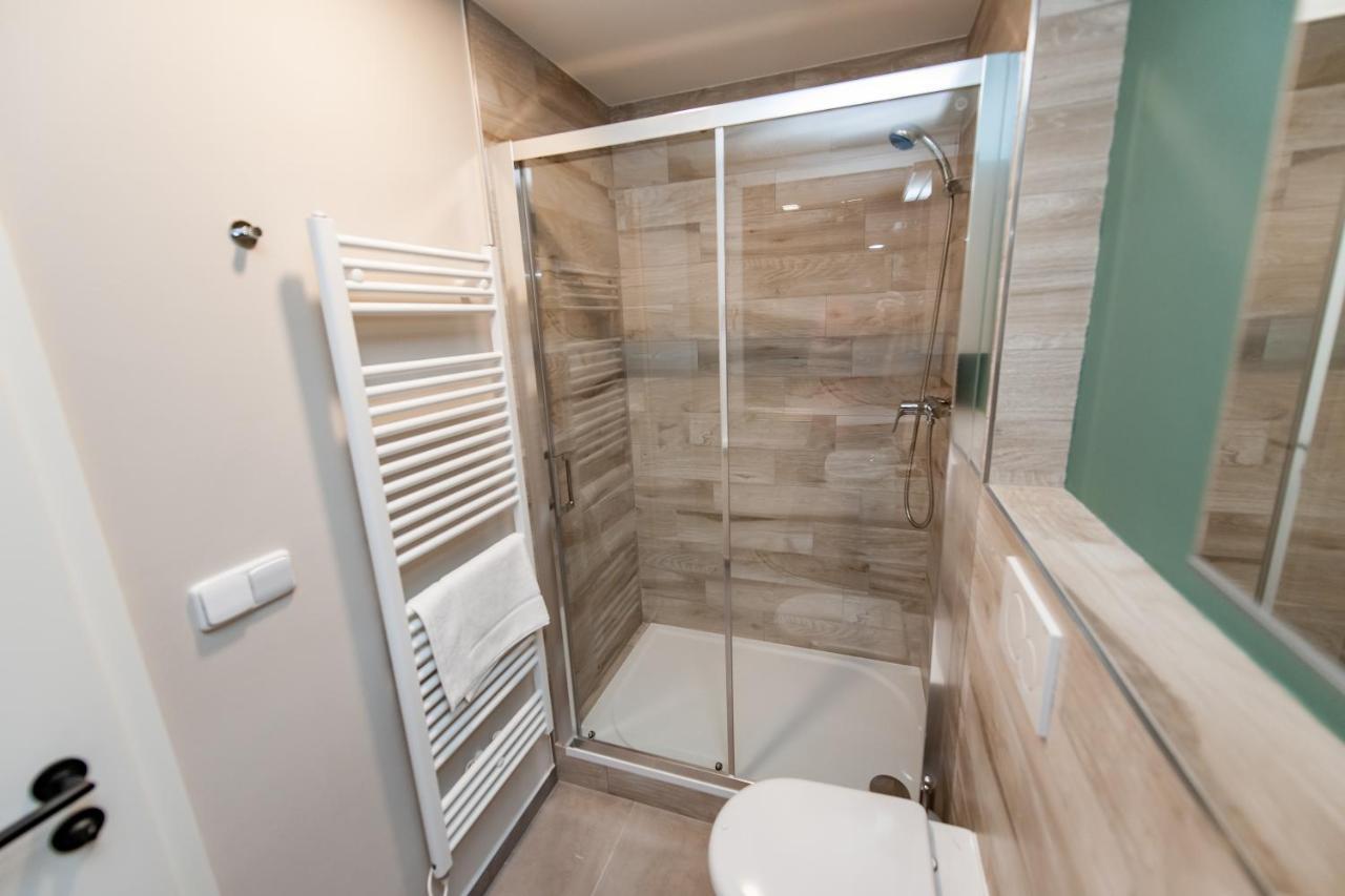Apartments 4U: Kampus Upstairs Hradec Králové Екстериор снимка